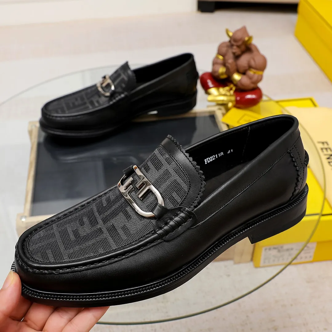Men's shoes💰440 🕷🕷【FENDI】The latest men's formal leather shoes🇨🇳Classic series not to be missed💯The first layer is made of imported first-layer cowhide☘Original quality, the leather is smooth and delicate🎋The version is awesome, the perfect streamlined outline🍇🐮Leather lining, 2 colors, size 38-45...